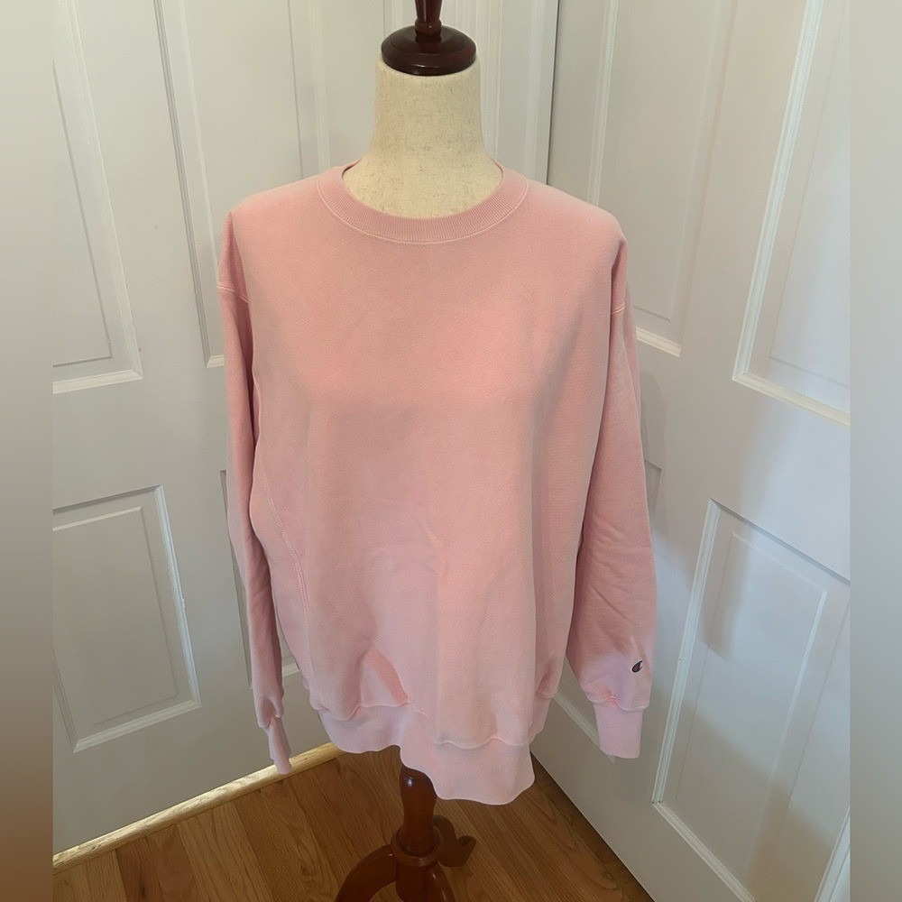 CHAMPION Reverse Weave Pink Crewneck Sweatshirt Lg Fleece Pullover Logo Sleeve‎